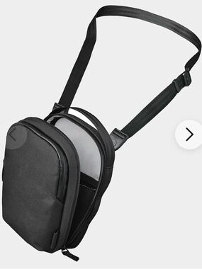 NWT Alpaka Metro Sling V2 - A4